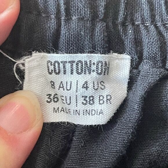 💋3/$30 Cotton On black shorts with pockets size 4 - Picture 3 of 6